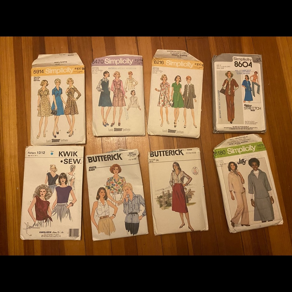Vintage sewing patterns assorted sizes.
